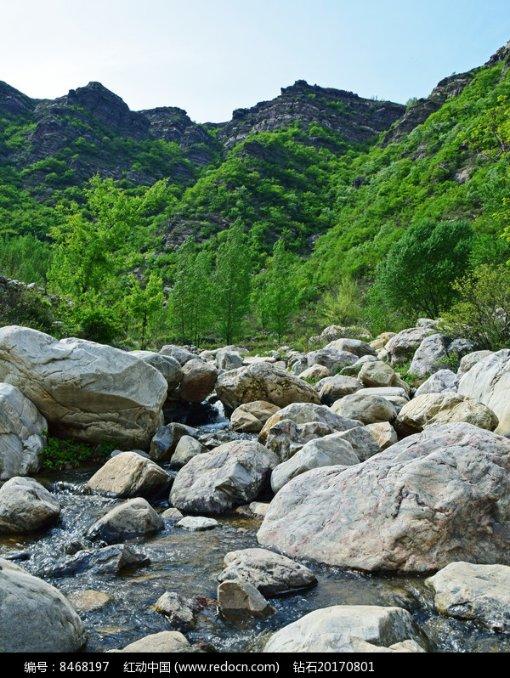 香格里拉市人民政府关于规范管理哈巴雪山登山活动的通告